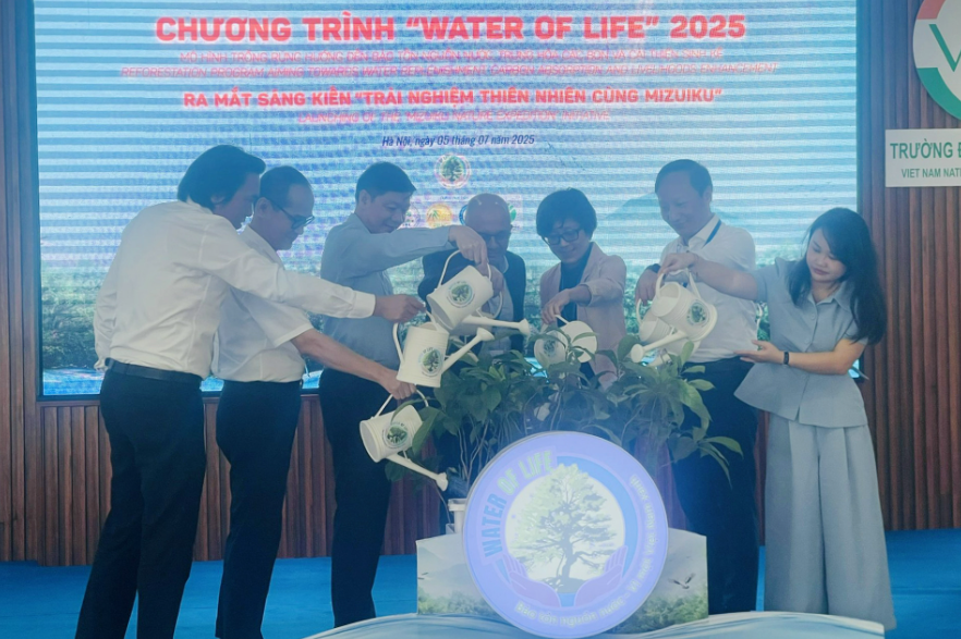 Bảo vệ môi trường, nguồn nước để phát triển bền vững nông thôn